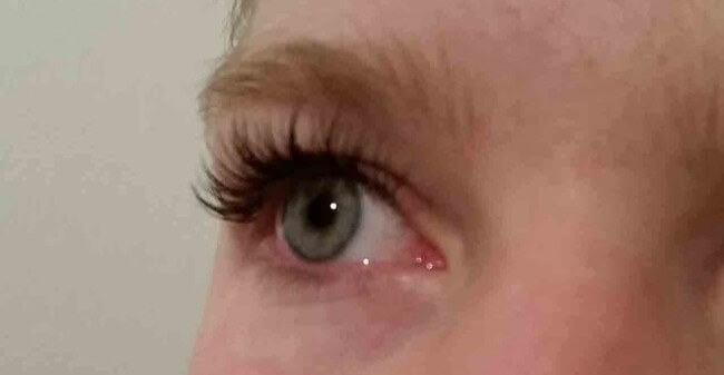 Weg met die mascara!