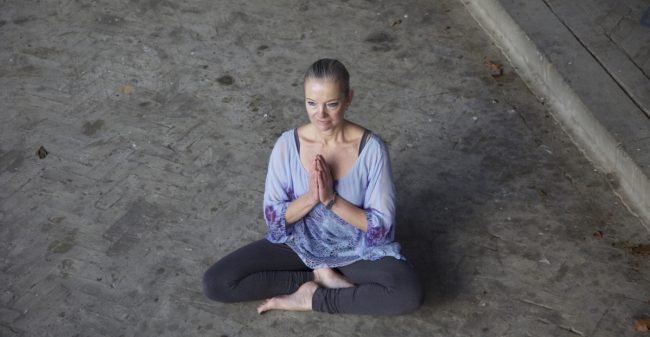 Lekkerder in je vel met yoga