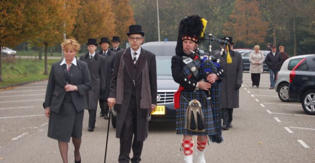 Een waardige uitvaart in klassieke Engelse stijl