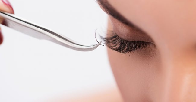 Wake up in your make-up!