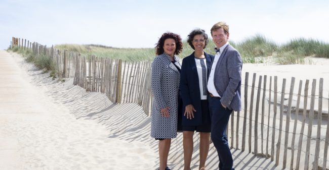 ‘Het strand heeft steeds vaker een rol bij een afscheid’