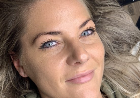Wordt het niet eens tijd voor permanente make-up?