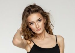 Wenkbrauwen: van bijtekenen met roet tot Powder Brows!