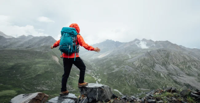 Dit is hoe je je voorbereidt op een wandeltocht door de Zwitserse Alpen